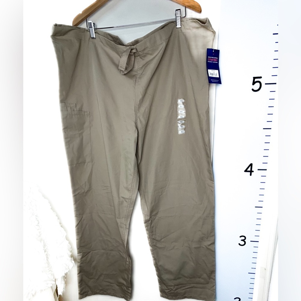 Cherokee Beige Scrubs Pants Unisex XL NWT‎